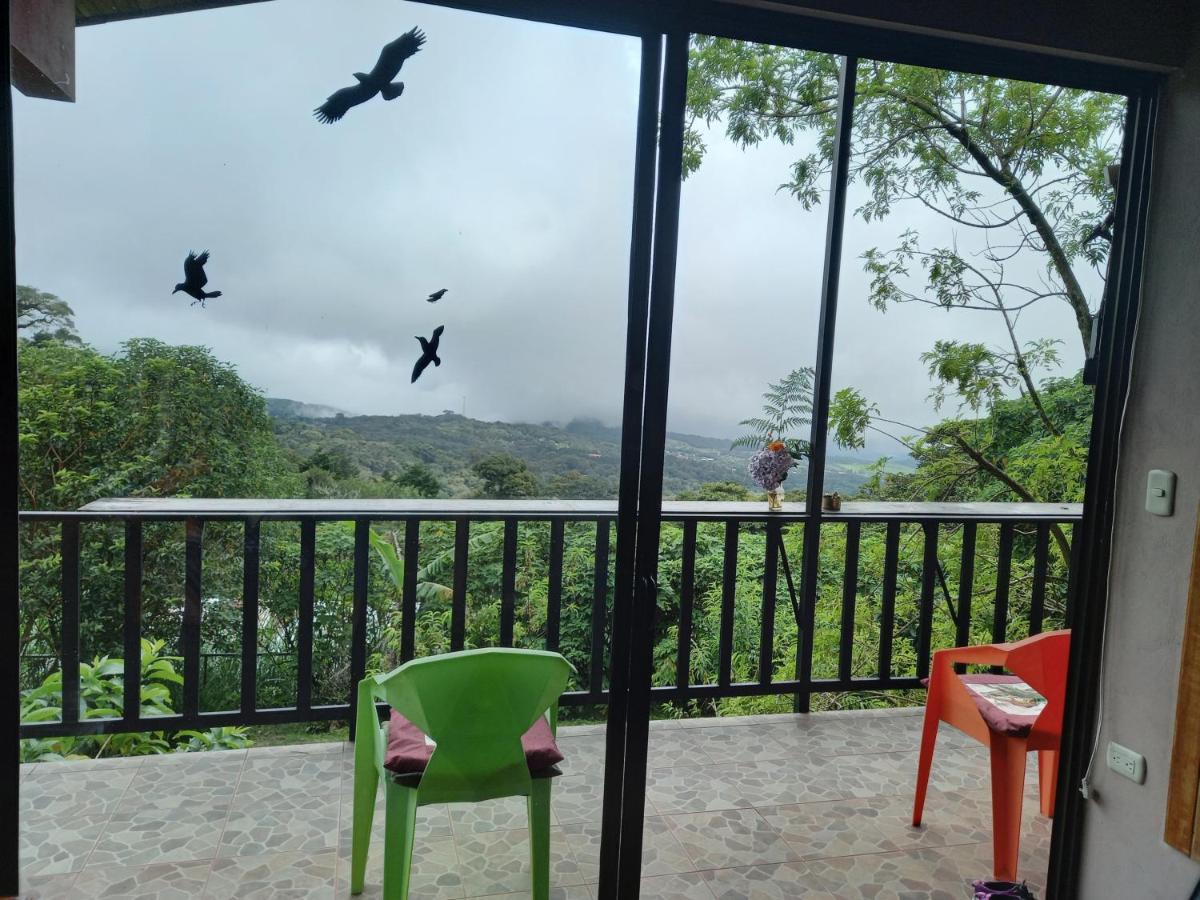 Casa De Montana Tica Linda Villa Monteverde Bagian luar foto