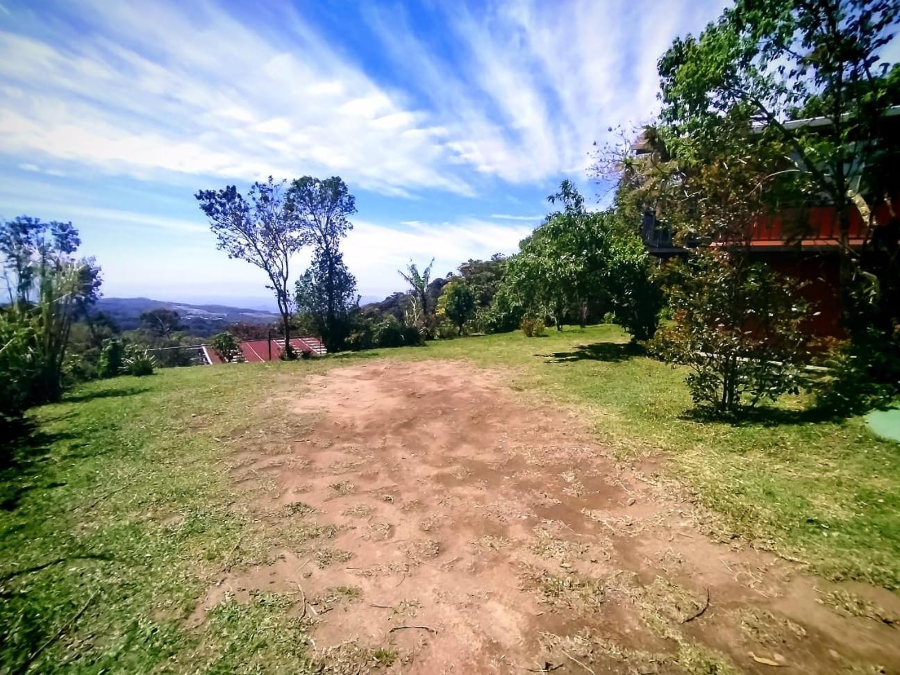 Casa De Montana Tica Linda Villa Monteverde Bagian luar foto